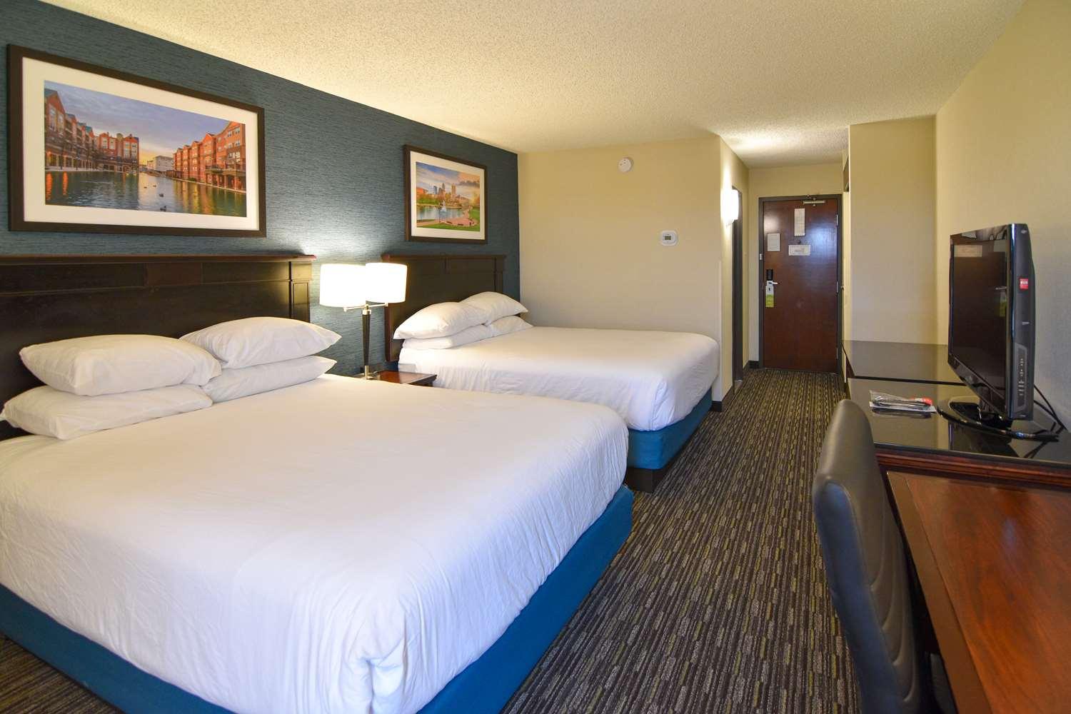 Best Western Plus North At Pyramids