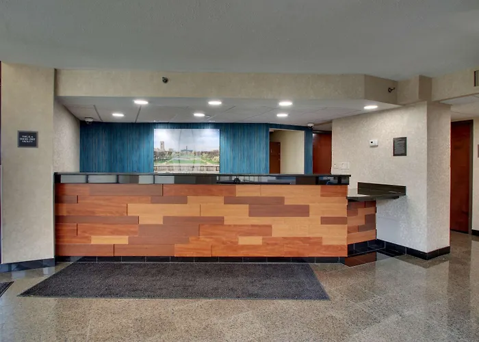 Best Western Plus Indianapolis North At Pyramids